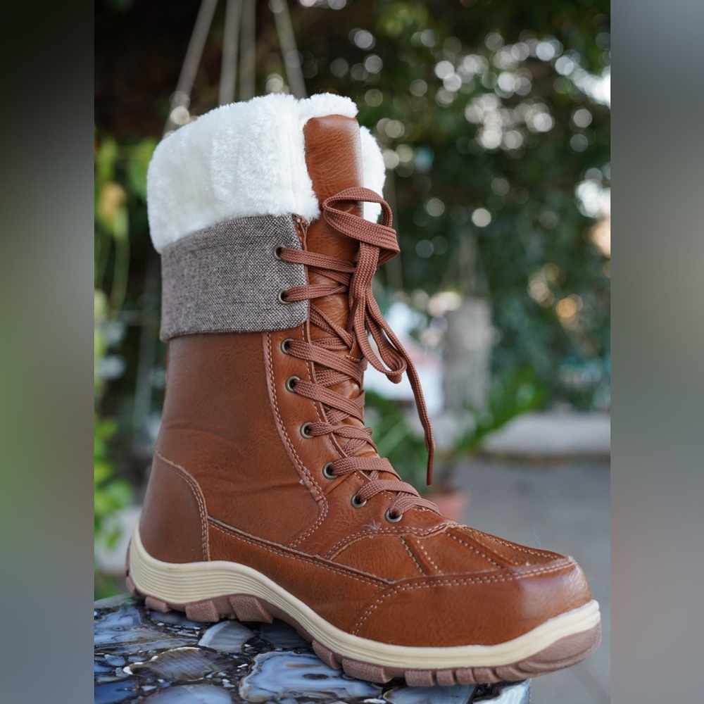 Brown Winter and Rain Boots with Cozy White Collar